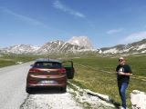 Strada che attraversa Campo Imperatore