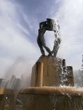 All'entrata del centro della città si trova una bella fontana