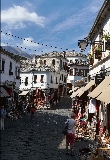 Le viuzze del centro di Gjirokaster