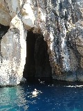 Un bagno nella Grotta dei pirati