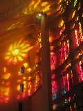 Le luci all’interno della Sagrada Familia