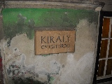 L'insegna delle Terme Kiraly