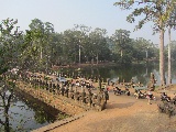 Il ponte che porta ad Angkor Tom