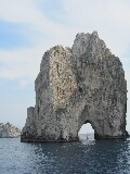 Faraglioni di Capri visti da una nave