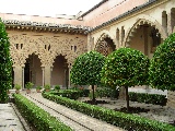 Cortile interno con gli alberi di frutta