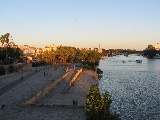 Guadalquivir al tramonto, il fiume che attraversa Siviglia