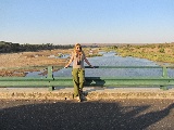 Una safari pausa in sicurezza su un ponte