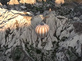 Una mongolfiera in volo