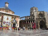 Plaza de la Virgin pronta per la festa